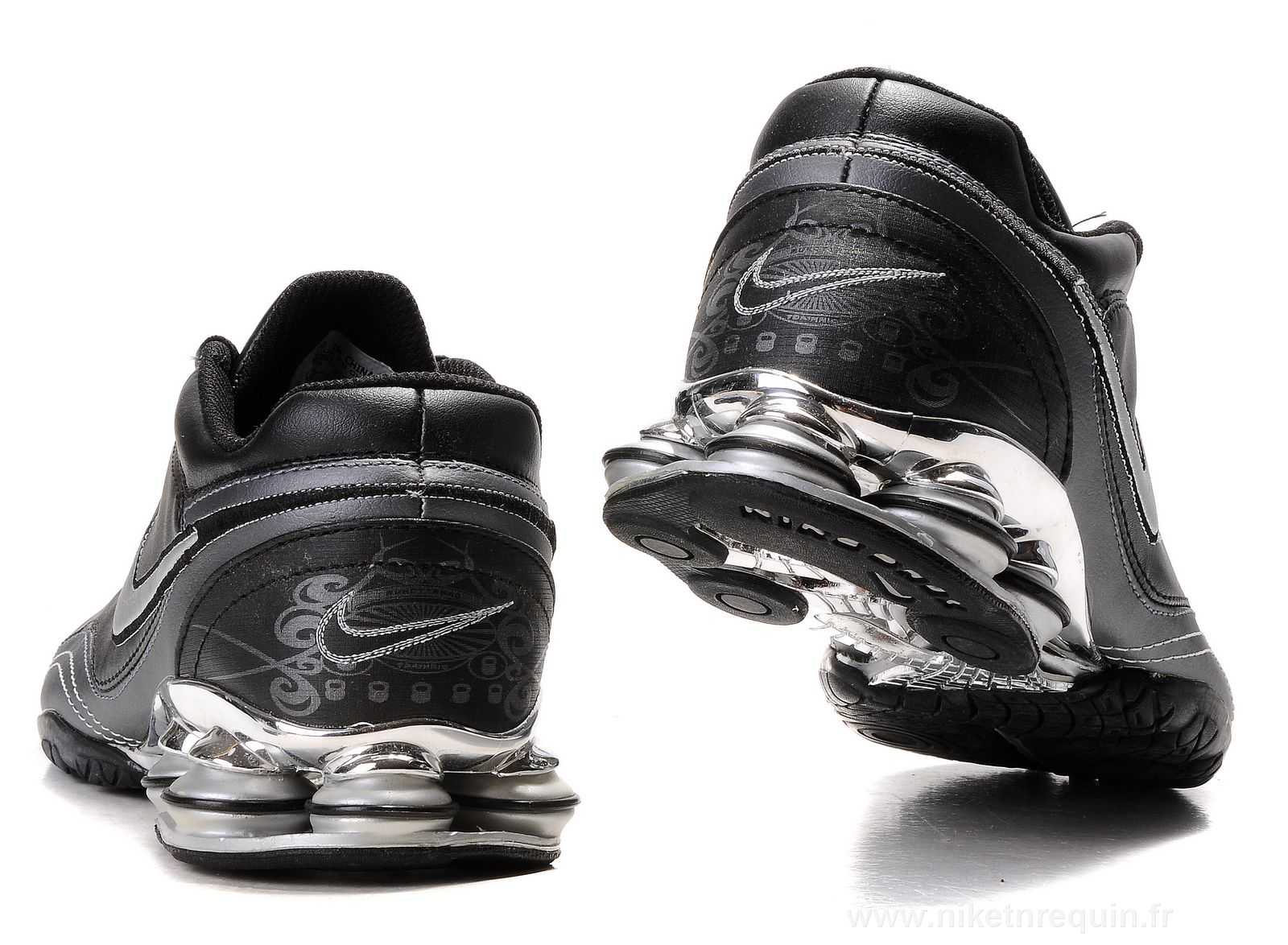 Argente et Noir Nike Shox R5 plaquage (2).JPG
